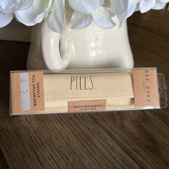 Rae Dunn Accessories - Rae Dunn PILLS💊